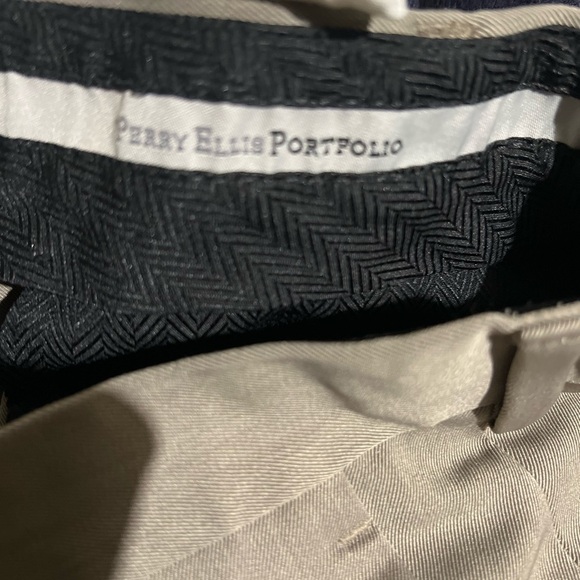 Perry ELLIS portfolio mens pant very nice feel size 42X30. - Picture 4 of 6